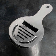 Load image into Gallery viewer, Coley Strainer Silver
